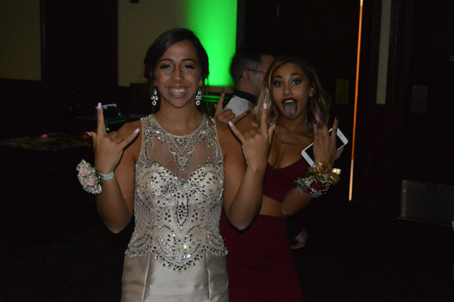 prom-052-edited